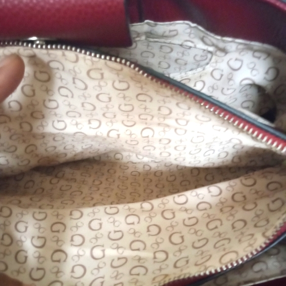 Guess Los Angeles Women's Shoulder Metal Strap Purse - Picture 7 of 14